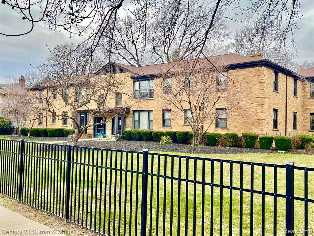 617 E LINCOLN Avenue, 3, Royal Oak, MI 48067 — Photo 22