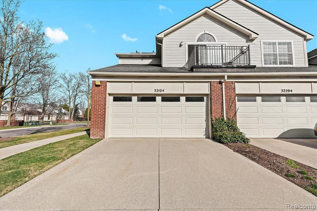 32104 ALEXA Drive, Walled Lake, MI 48390 — Photo 23