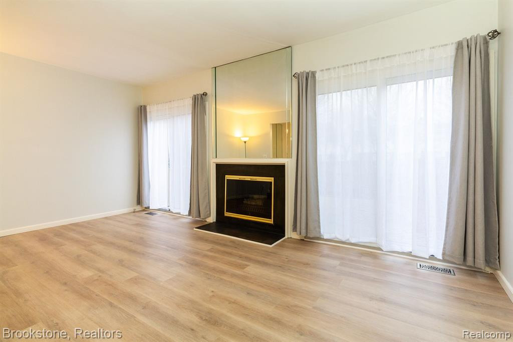 1764 BRENTWOOD Drive, 501, Troy, MI 48098 — Photo 6