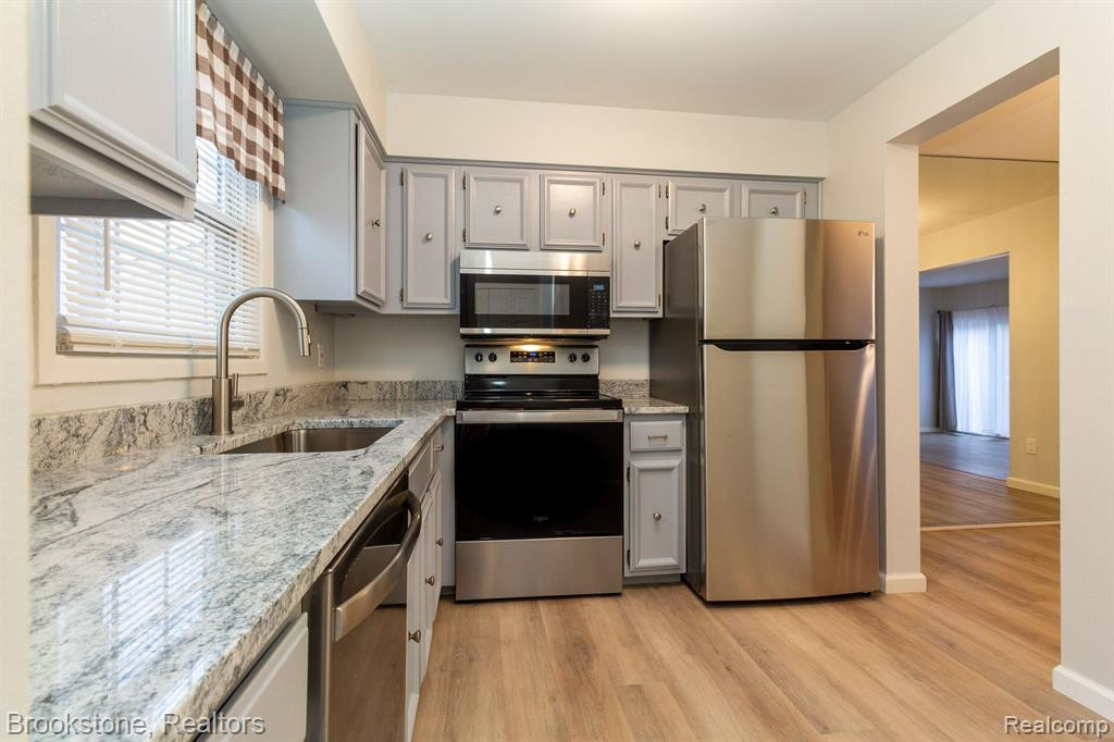 1764 BRENTWOOD Drive, 501, Troy, MI 48098 — Photo 16