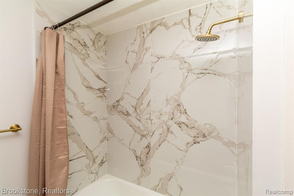 1764 BRENTWOOD Drive, 501, Troy, MI 48098 — Photo 21
