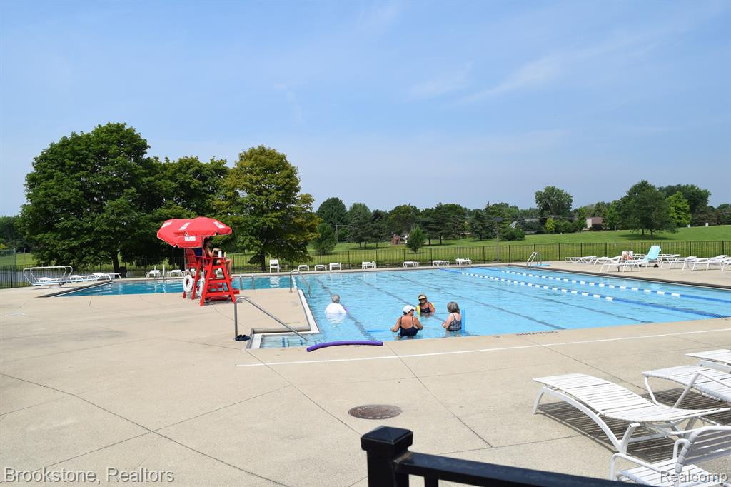 1764 BRENTWOOD Drive, 501, Troy, MI 48098 — Photo 38