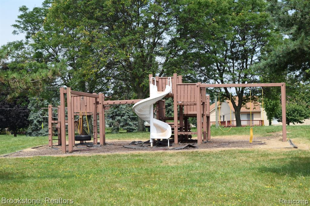 1764 BRENTWOOD Drive, 501, Troy, MI 48098 — Photo 43