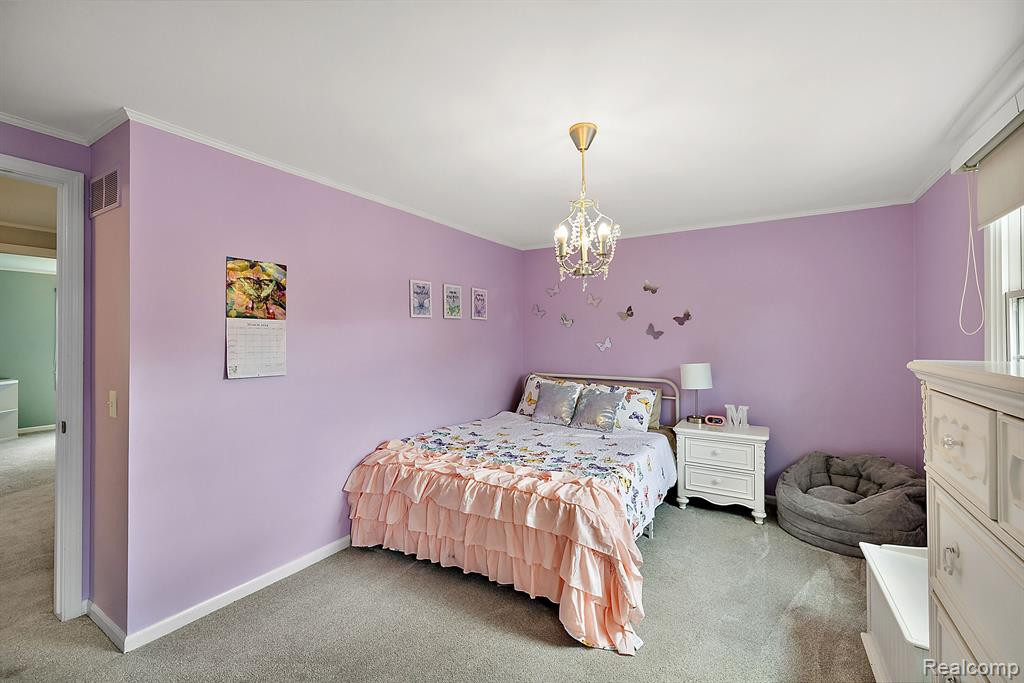5367 PROVINCIAL Drive, Bloomfield Hills, MI 48302 — Photo 36