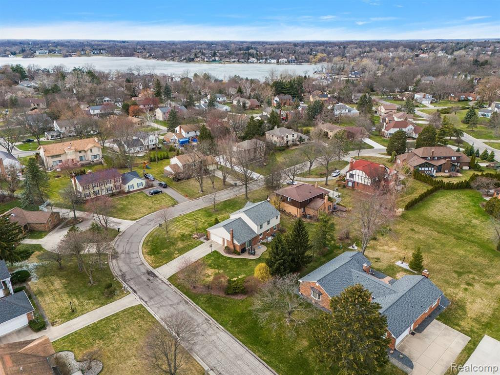 5367 PROVINCIAL Drive, Bloomfield Hills, MI 48302 — Photo 50