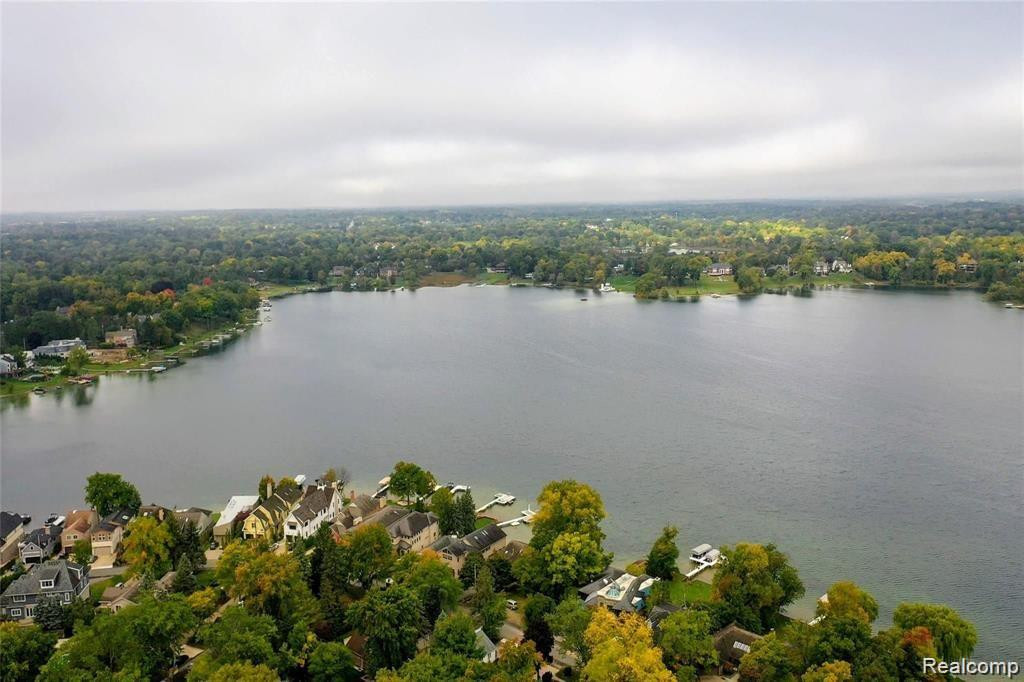 5367 PROVINCIAL Drive, Bloomfield Hills, MI 48302 — Photo 51