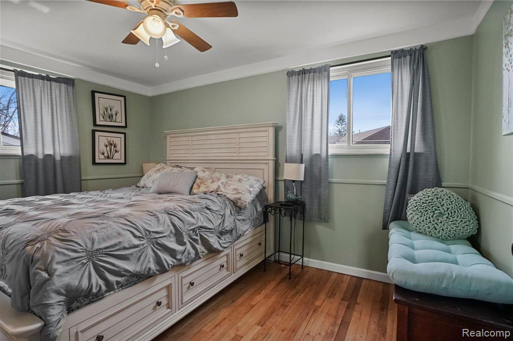 39945 PARKLAWN Drive, Sterling Heights, MI 48313 — Photo 12