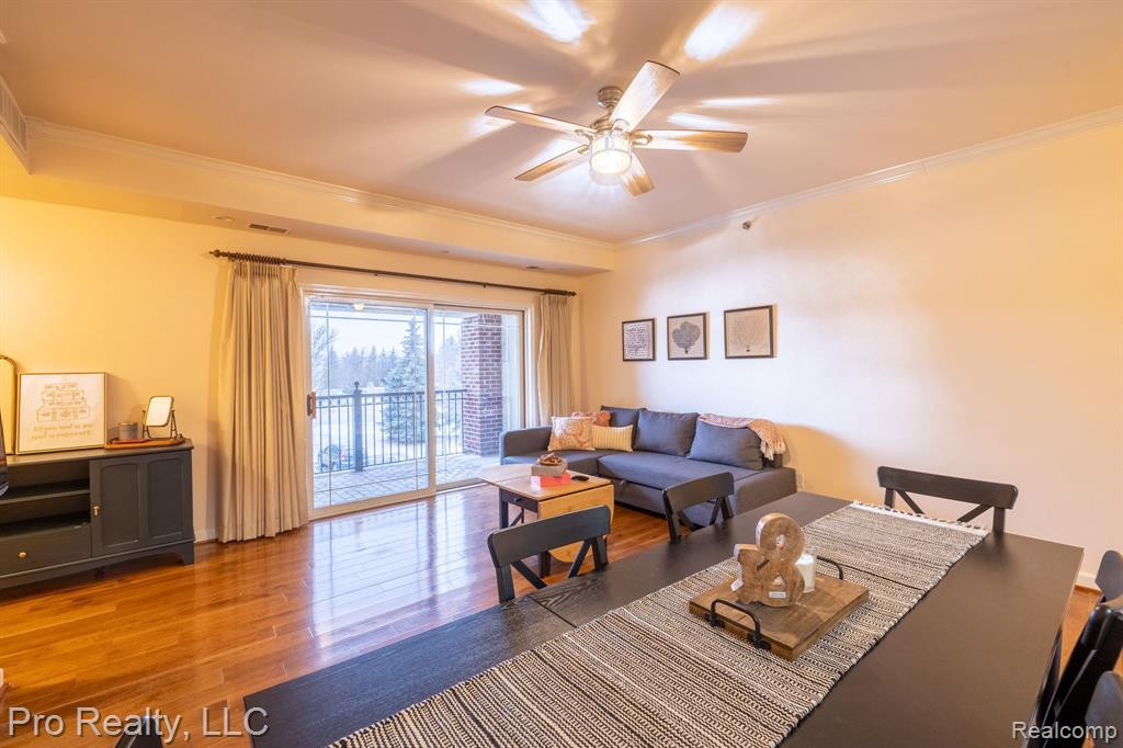 283 S ZEEB Road, 203, Ann Arbor, MI 48103 — Photo 7