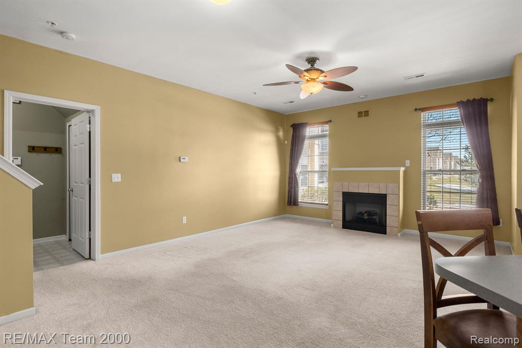 2103 TRAILWAY Court, 17, Commerce Twp, MI 48390 — Photo 9
