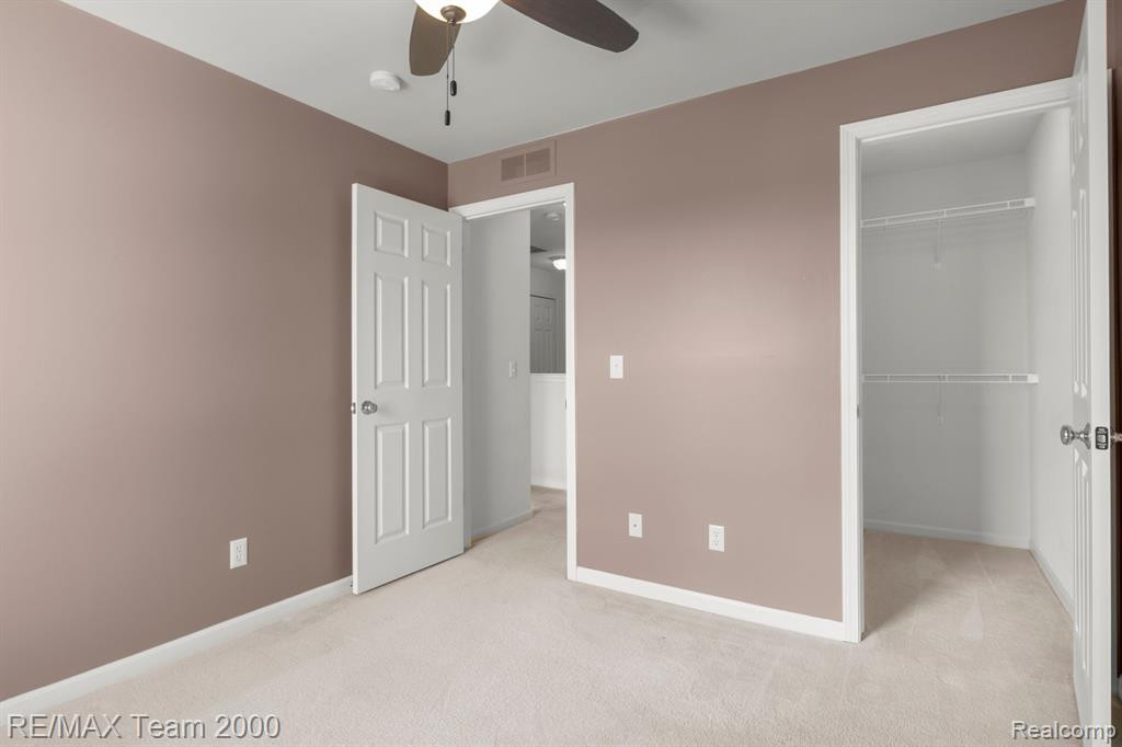2103 TRAILWAY Court, 17, Commerce Twp, MI 48390 — Photo 23