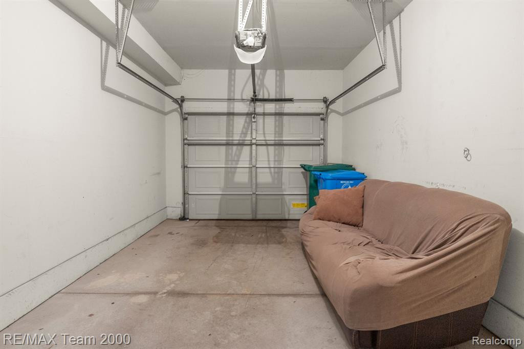 2103 TRAILWAY Court, 17, Commerce Twp, MI 48390 — Photo 32