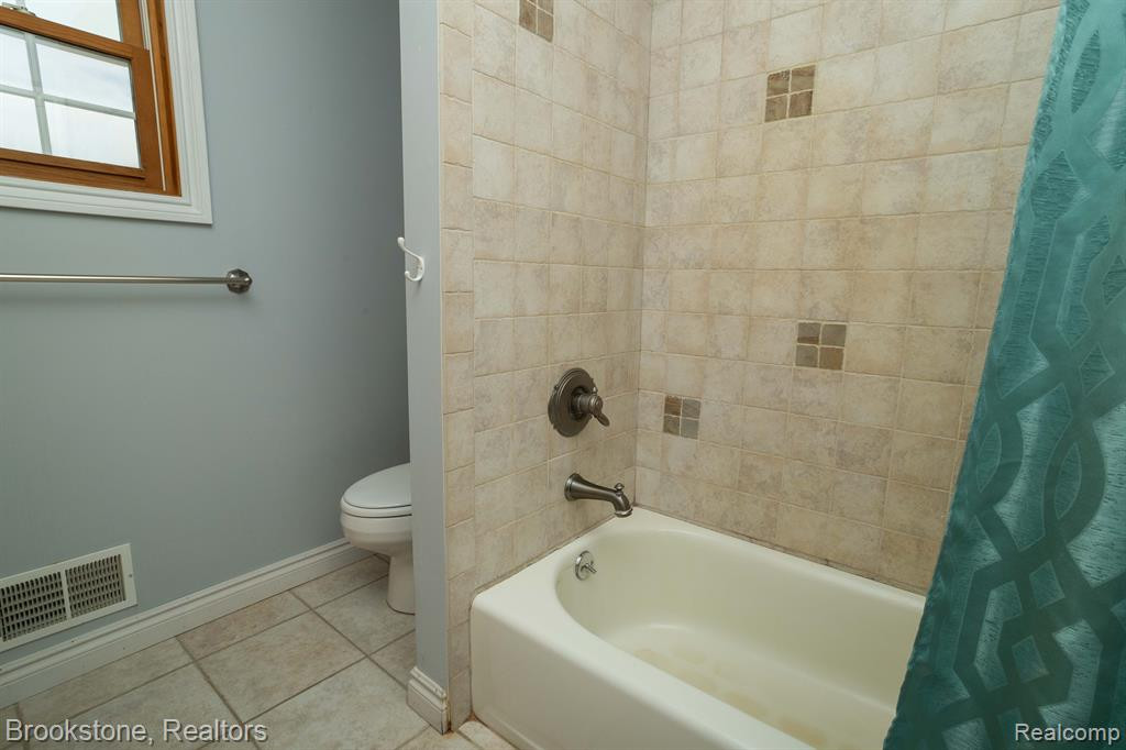 32898 WEBER Road, Richmond, MI 48062 — Photo 21