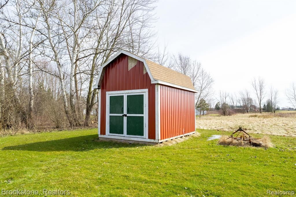 32898 WEBER Road, Richmond, MI 48062 — Photo 34