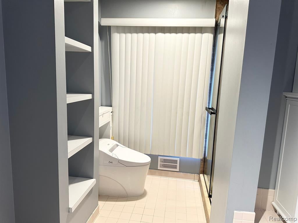 43382 ASHBURY Drive, Novi, MI — Photo 13