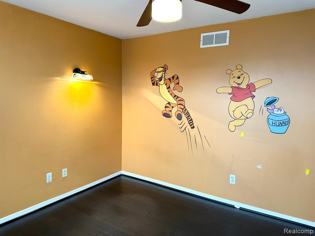 43382 ASHBURY Drive, Novi, MI — Photo 24