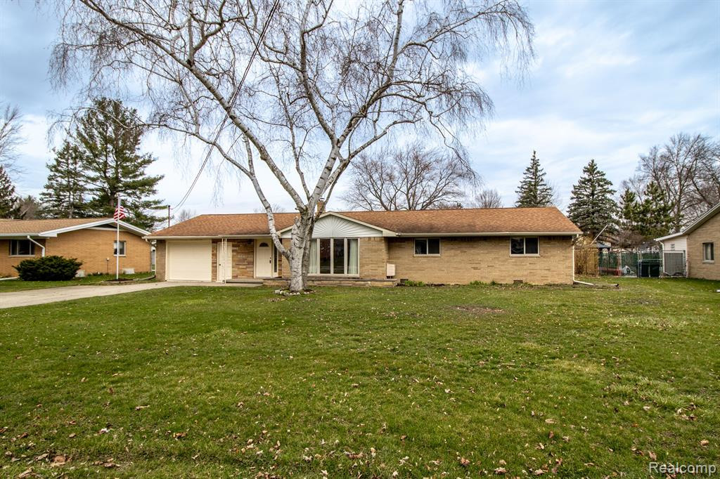 7805 Beech Street, Birch Run, MI 48415 — front exterior