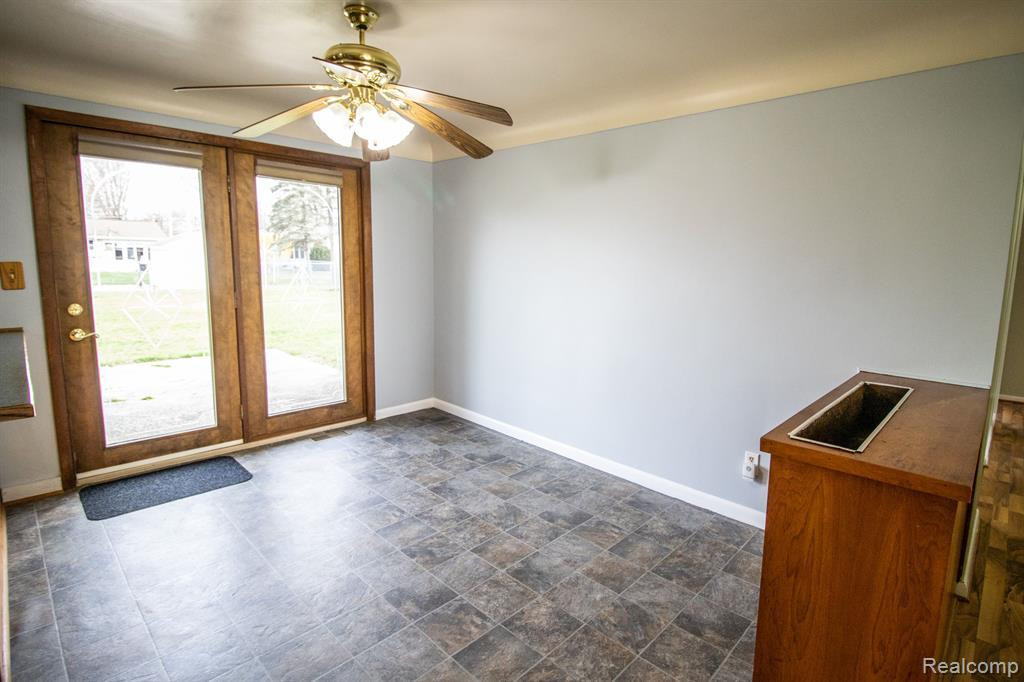 7805 Beech Street, Birch Run, MI 48415 — Photo 8