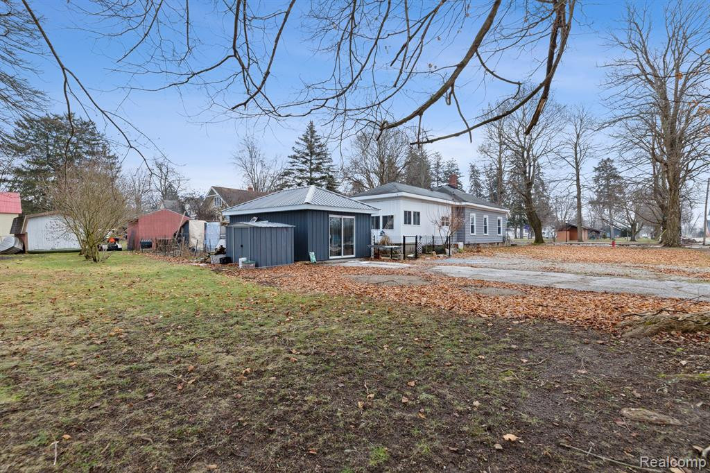 203 BAKER Street, Lawrence, MI 49064 — Photo 38