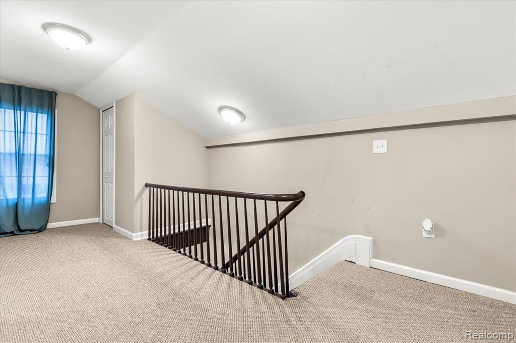 527 N HURON Street, Ypsilanti, MI 48197 — Photo 14