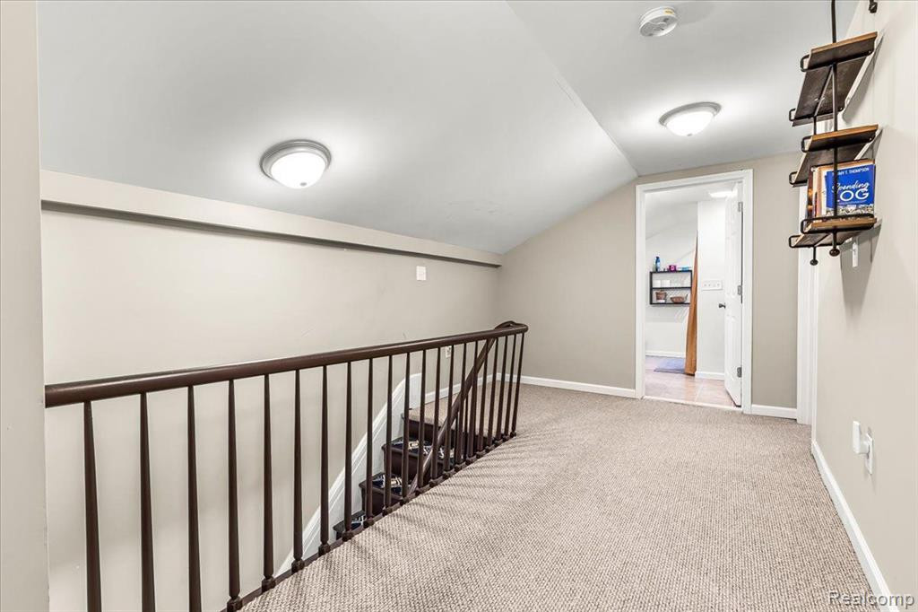 527 N HURON Street, Ypsilanti, MI 48197 — Photo 15
