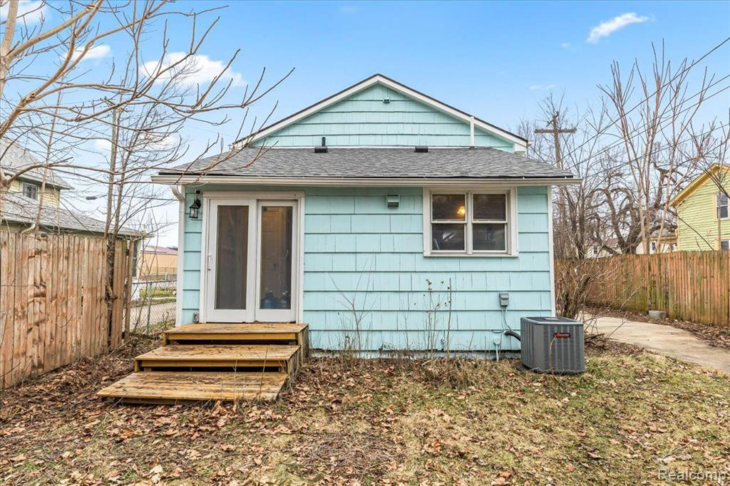 527 N HURON Street, Ypsilanti, MI 48197 — Photo 26