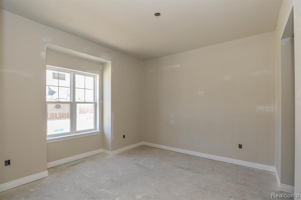 690 BROOKSTONE Drive, Oxford, MI 48371 — Photo 7