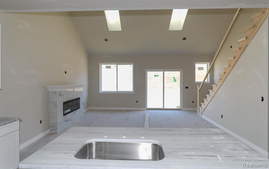 690 BROOKSTONE Drive, Oxford, MI 48371 — Photo 12