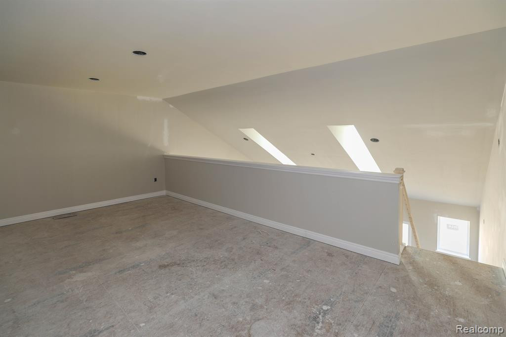 690 BROOKSTONE Drive, Oxford, MI 48371 — Photo 23