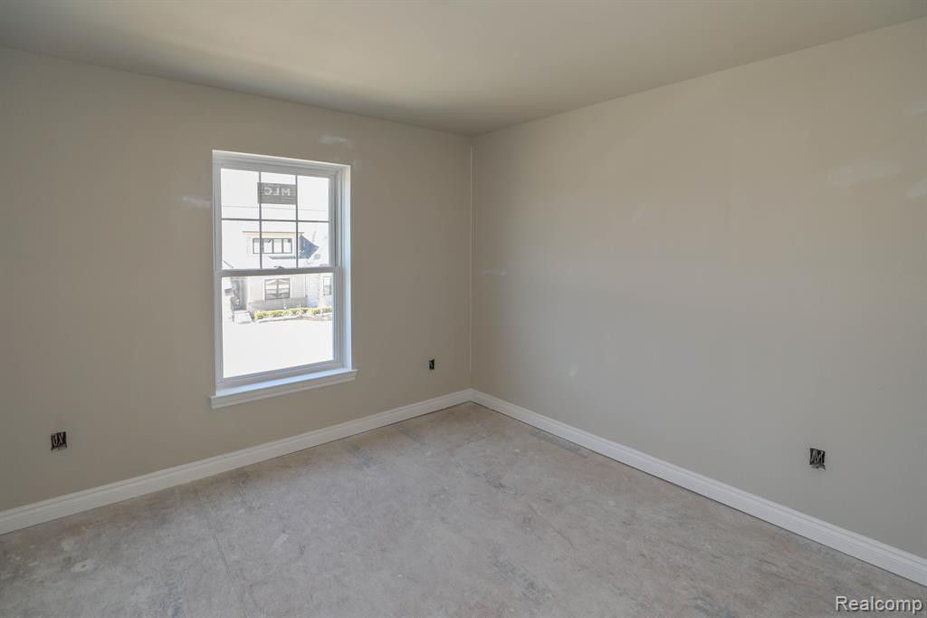 690 BROOKSTONE Drive, Oxford, MI 48371 — Photo 24