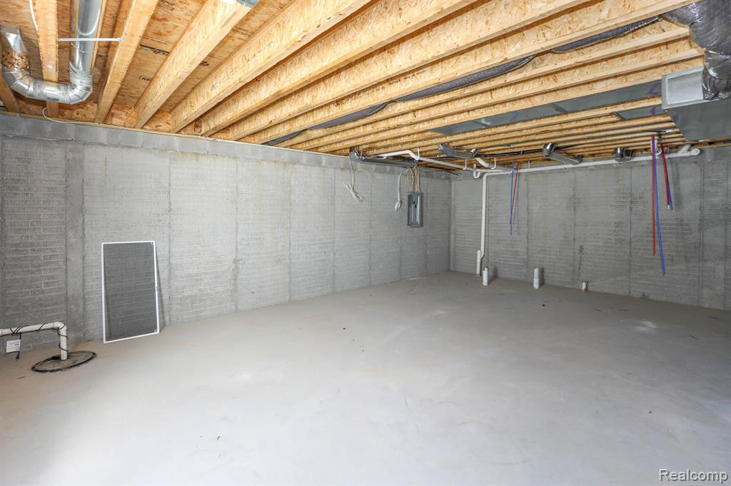 690 BROOKSTONE Drive, Oxford, MI 48371 — Photo 29