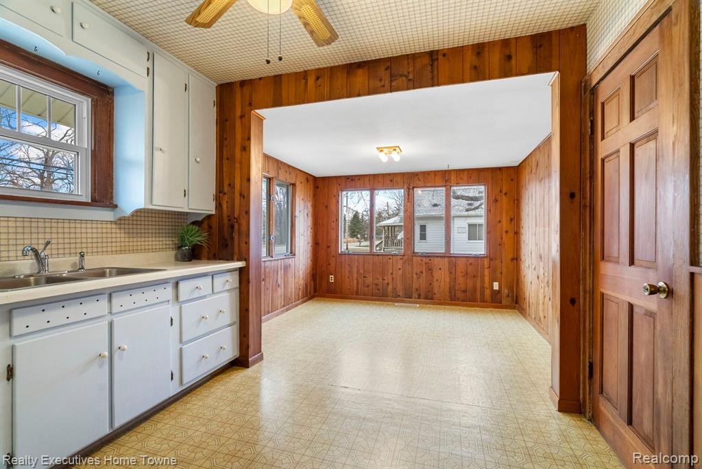 5022 GRISWOLD Road, Kimball, MI — Photo 11