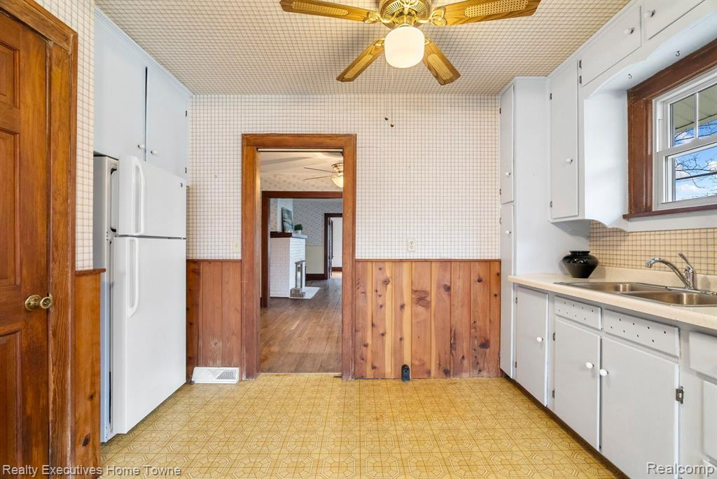 5022 GRISWOLD Road, Kimball, MI — Photo 15