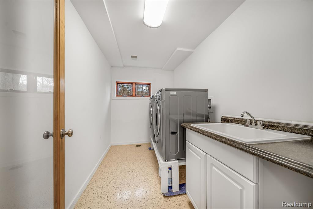 4948 CIMARRON Drive, Bloomfield Hills, MI 48302 — Photo 53
