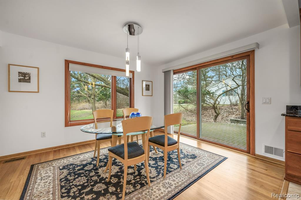 4948 CIMARRON Drive, Bloomfield Hills, MI 48302 — Photo 61
