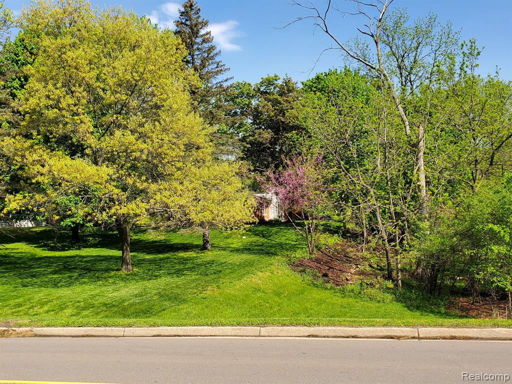 4948 CIMARRON Drive, Bloomfield Hills, MI 48302 — Photo 77