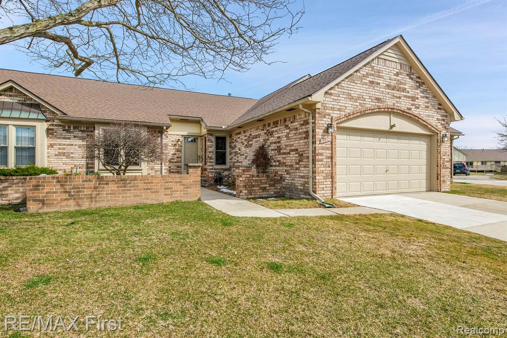 43570 RIVERBEND Drive N, Clinton Twp, MI 48038 — front exterior