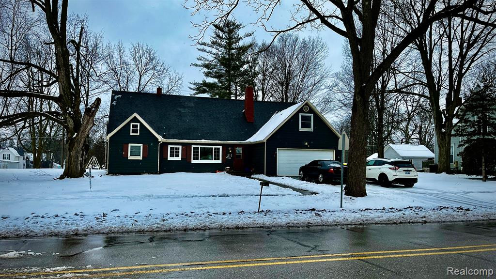 215 E MAIN Street, Vernon, MI 48476 — front exterior