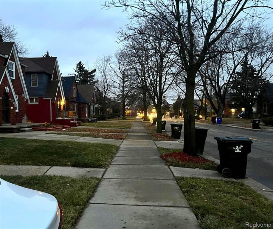 5767 WHITTIER Street, Detroit, MI 48224 — Photo 9