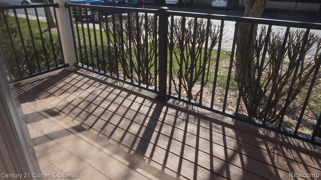 29541 BOBRICH Street, #61, Livonia, MI 48152 — Photo 8