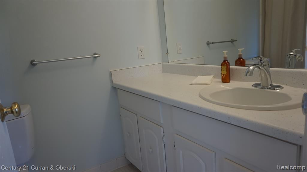 29541 BOBRICH Street, #61, Livonia, MI 48152 — Photo 21