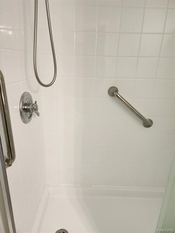 39774 VILLAGE WOOD Circle, 133, Novi, MI — Photo 11