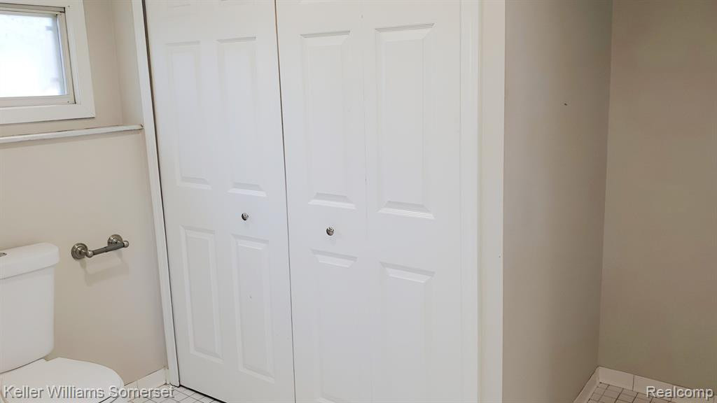 9 S GLASPIE Street, Oxford, MI 48371 — Photo 18