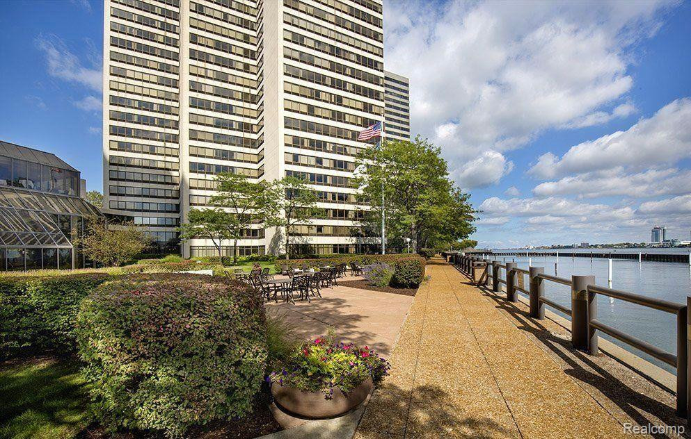 1001 W JEFFERSON Avenue, 300-16J, Detroit, MI 48226 — Photo 2