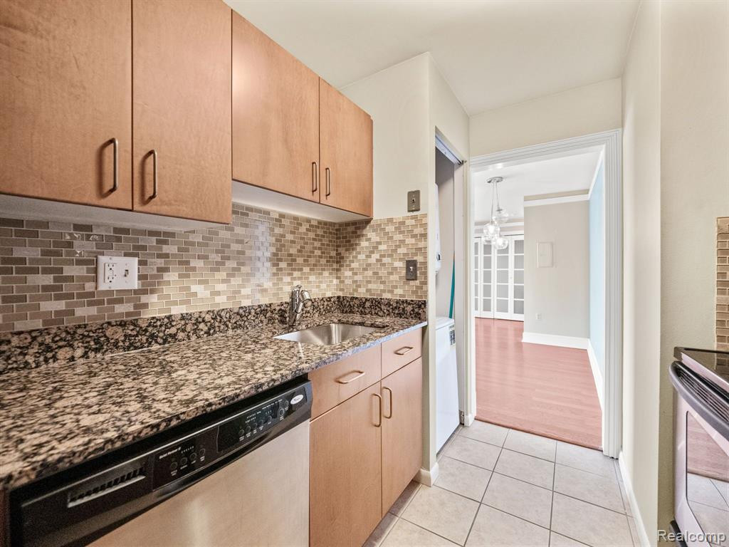 1001 W JEFFERSON Avenue, 300-16J, Detroit, MI 48226 — Photo 14
