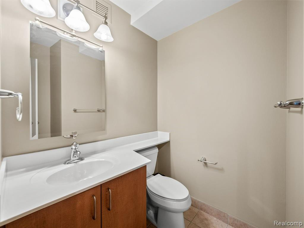 1001 W JEFFERSON Avenue, 300-16J, Detroit, MI 48226 — Photo 18