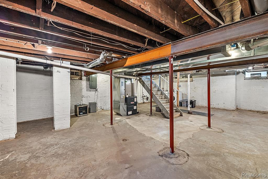 8167 La Salle Boulevard, Detroit, MI 48206 — Photo 41