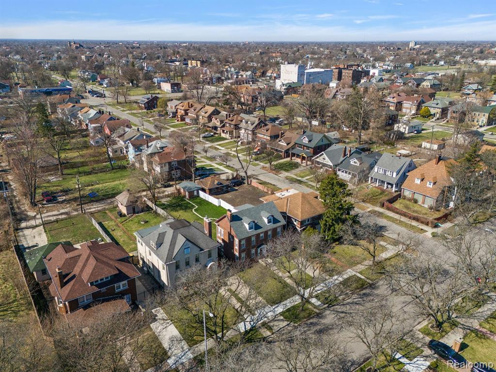8167 La Salle Boulevard, Detroit, MI 48206 — Photo 49