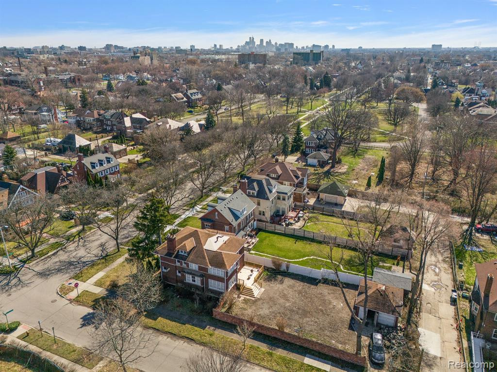 8167 La Salle Boulevard, Detroit, MI 48206 — Photo 50