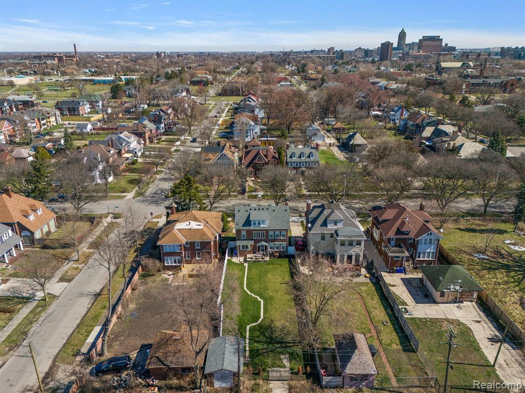 8167 La Salle Boulevard, Detroit, MI 48206 — Photo 51