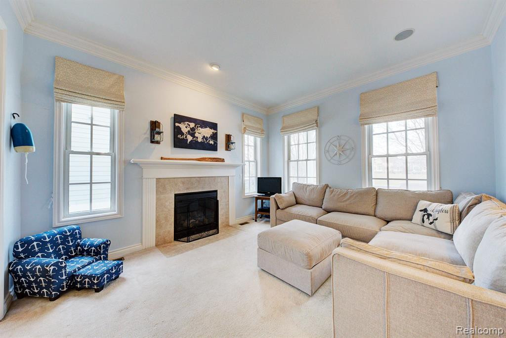 50189 JEFFERSON Street, Canton, MI 48188 — Photo 7